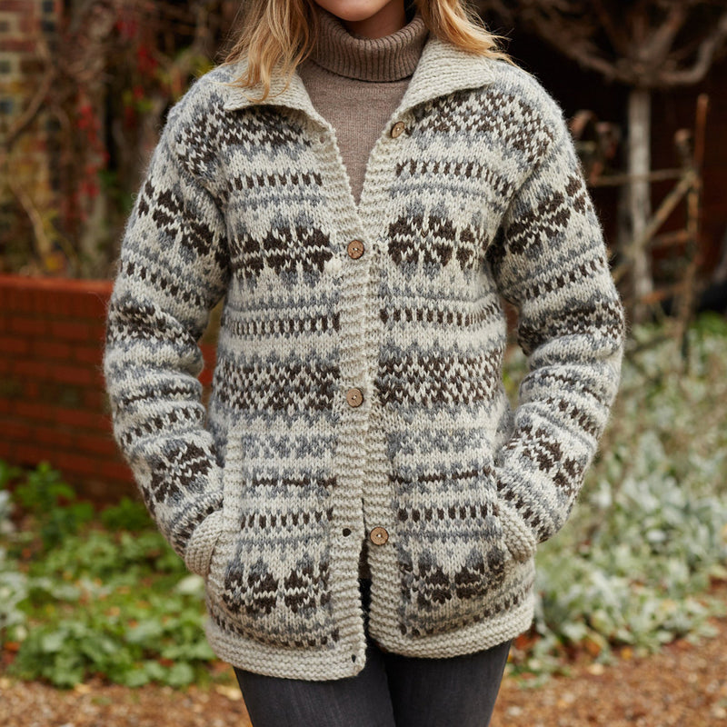 Cardigan magnifiquement confectionné