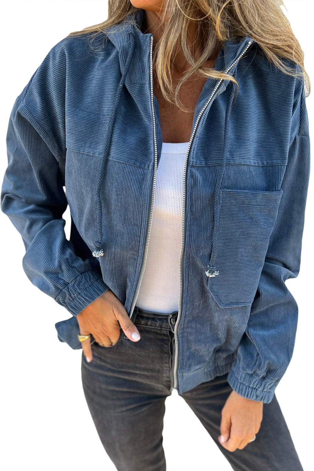 Veste au design réfléchi