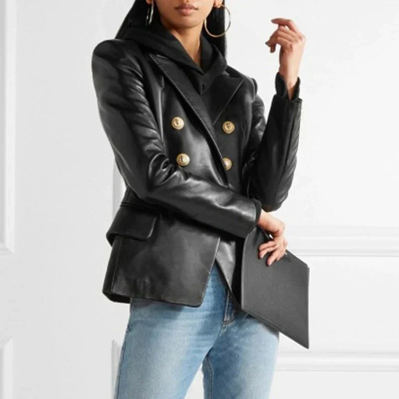 Manteau au design réfléchi