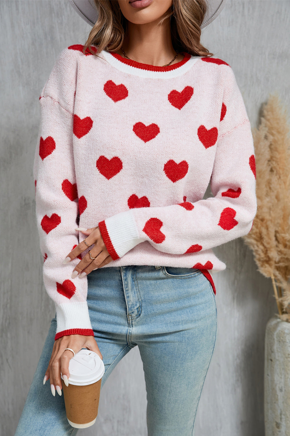 Pull au design réfléchi