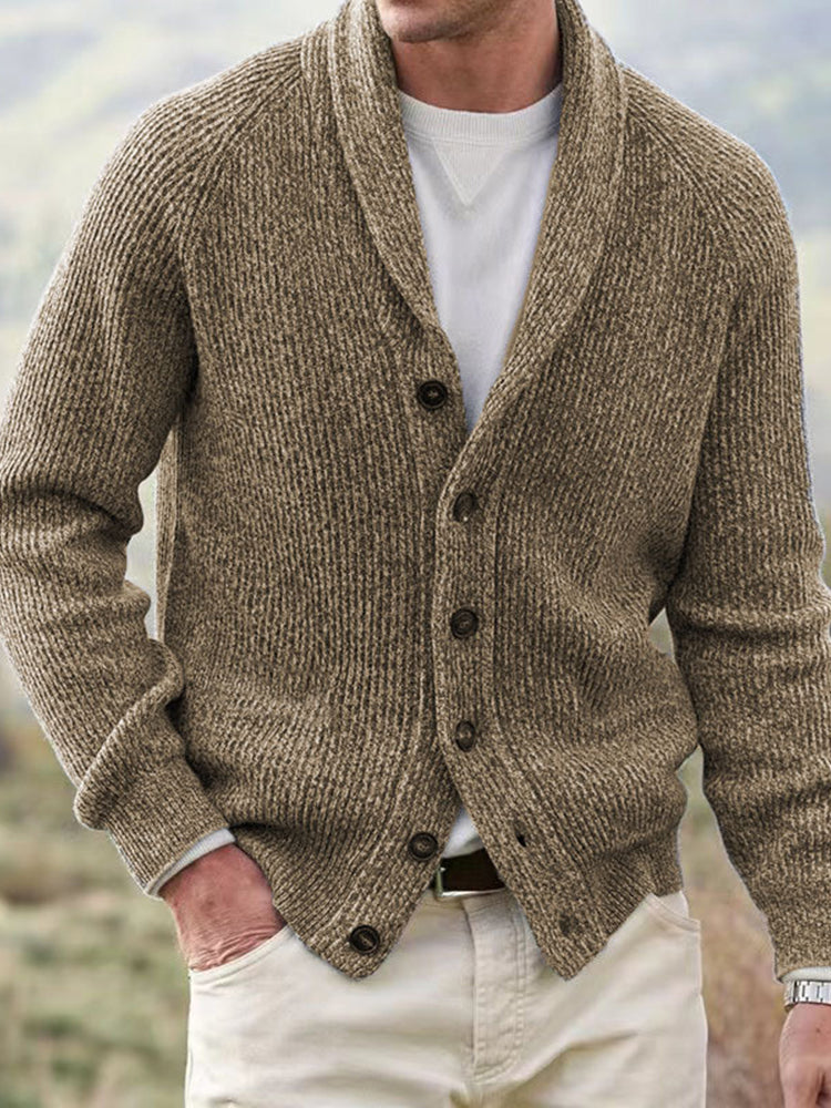 Cardigan au style vintage intemporel