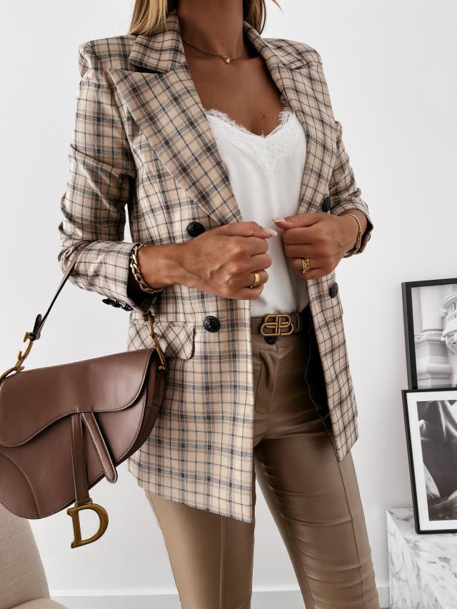 Veste au style vintage intemporel