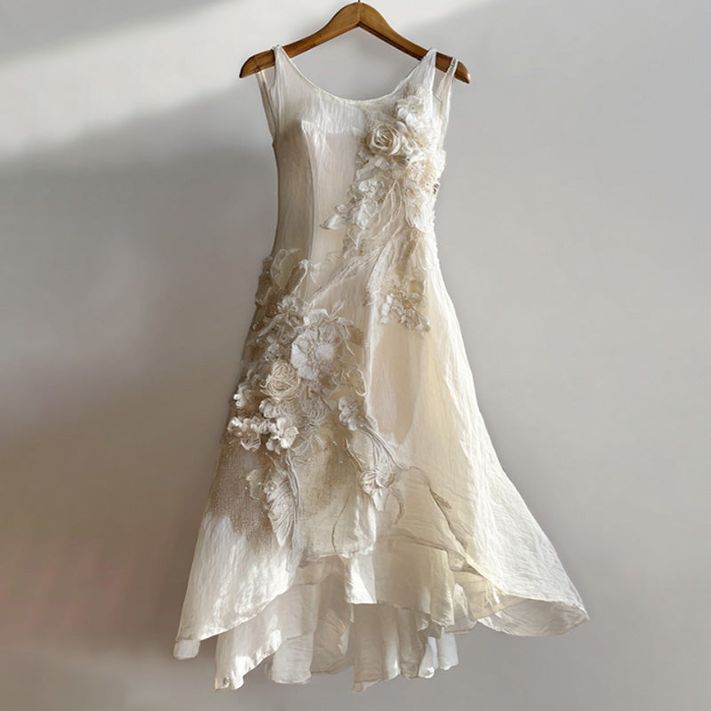 Robe magnifiquement confectionné