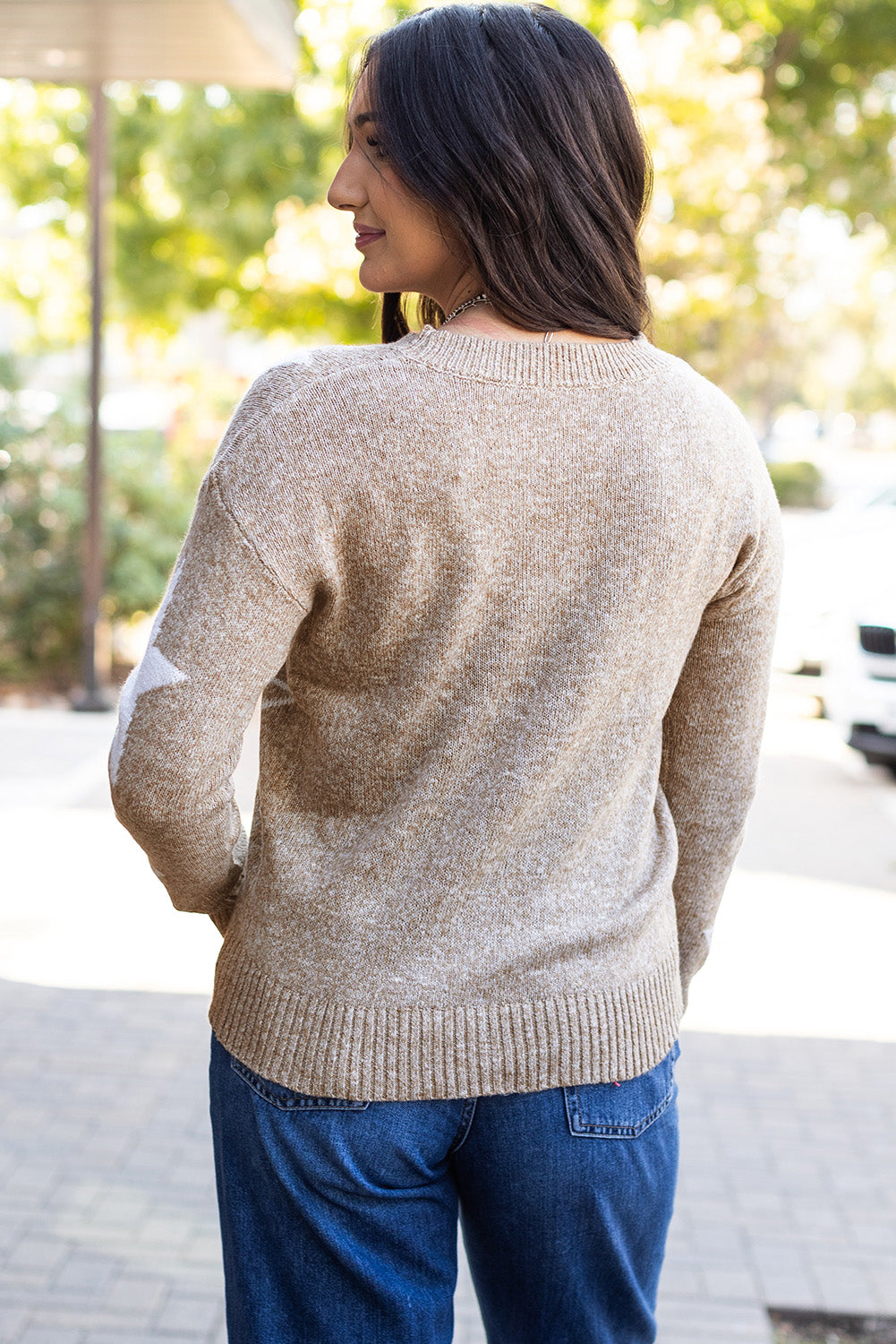 Pull au design réfléchi