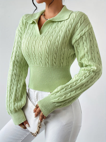 Pull au design réfléchi