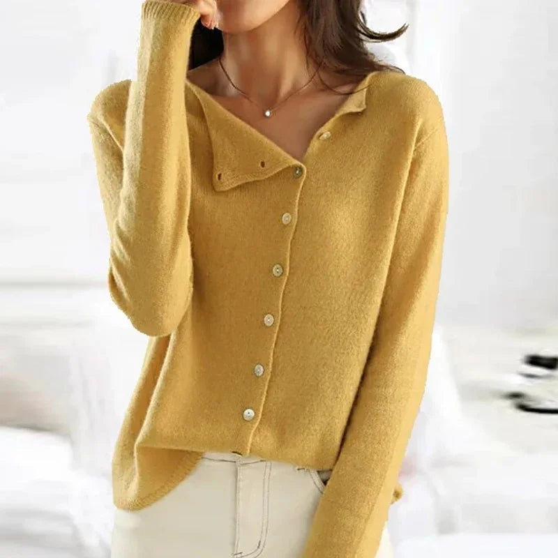 Pull au design réfléchi