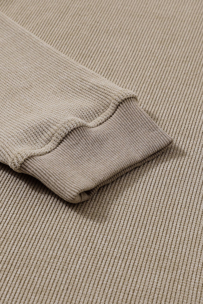 Pull au design réfléchi