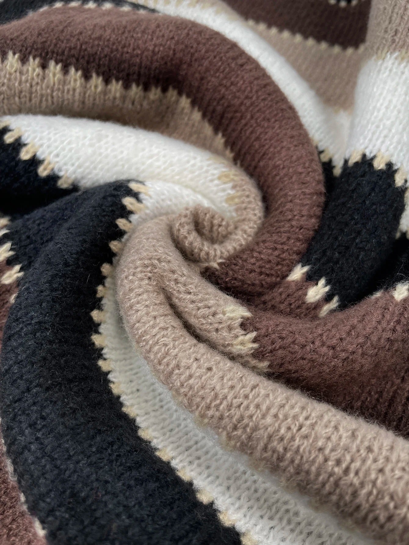 EP | Pull-over en tricot rayé