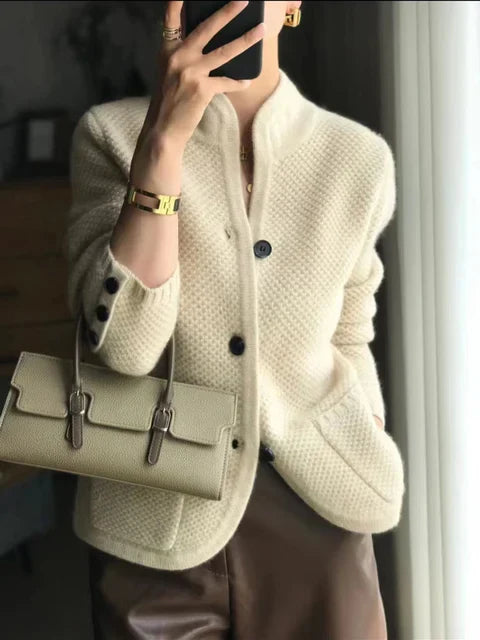 Manteau magnifiquement confectionné