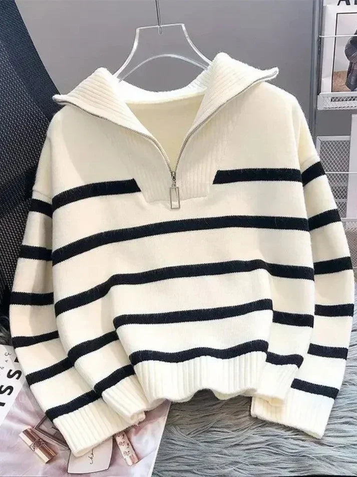 Pull au design réfléchi