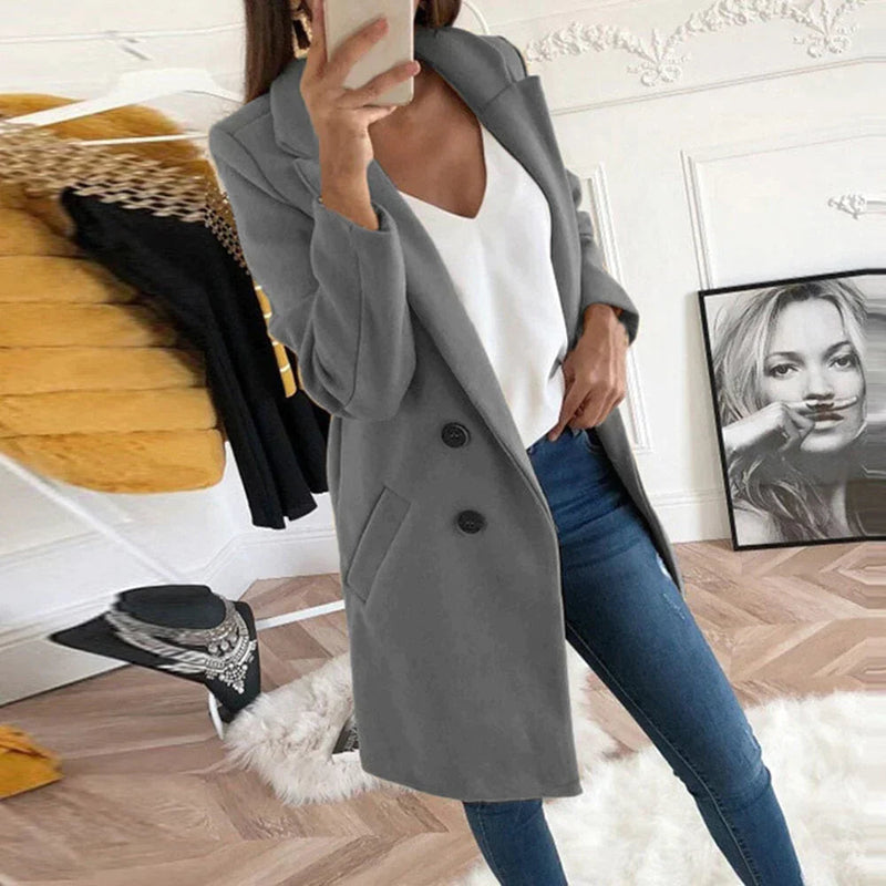 Manteau magnifiquement confectionné