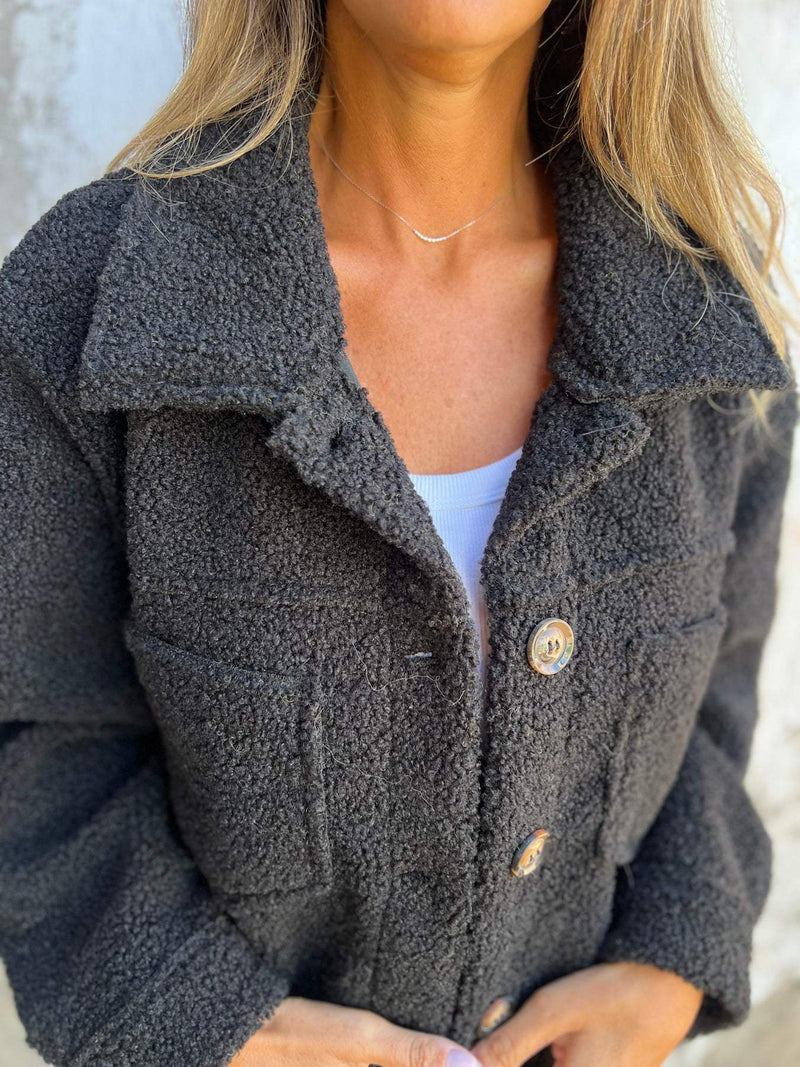 Manteau au style vintage intemporel