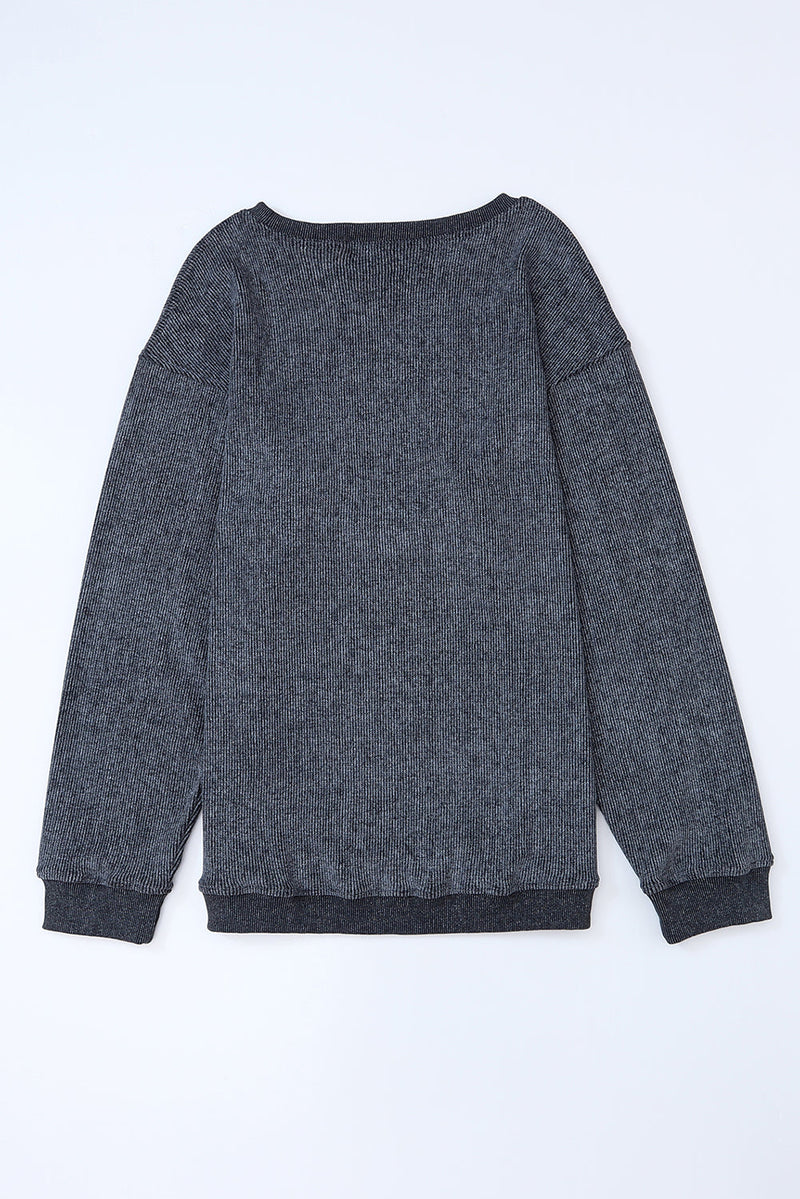 Pull au design réfléchi