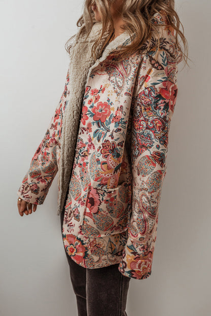 Veste au design réfléchi