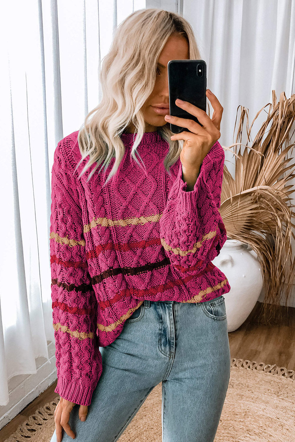 Pull au design réfléchi