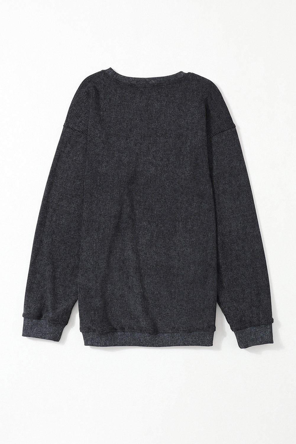 Pull au design réfléchi