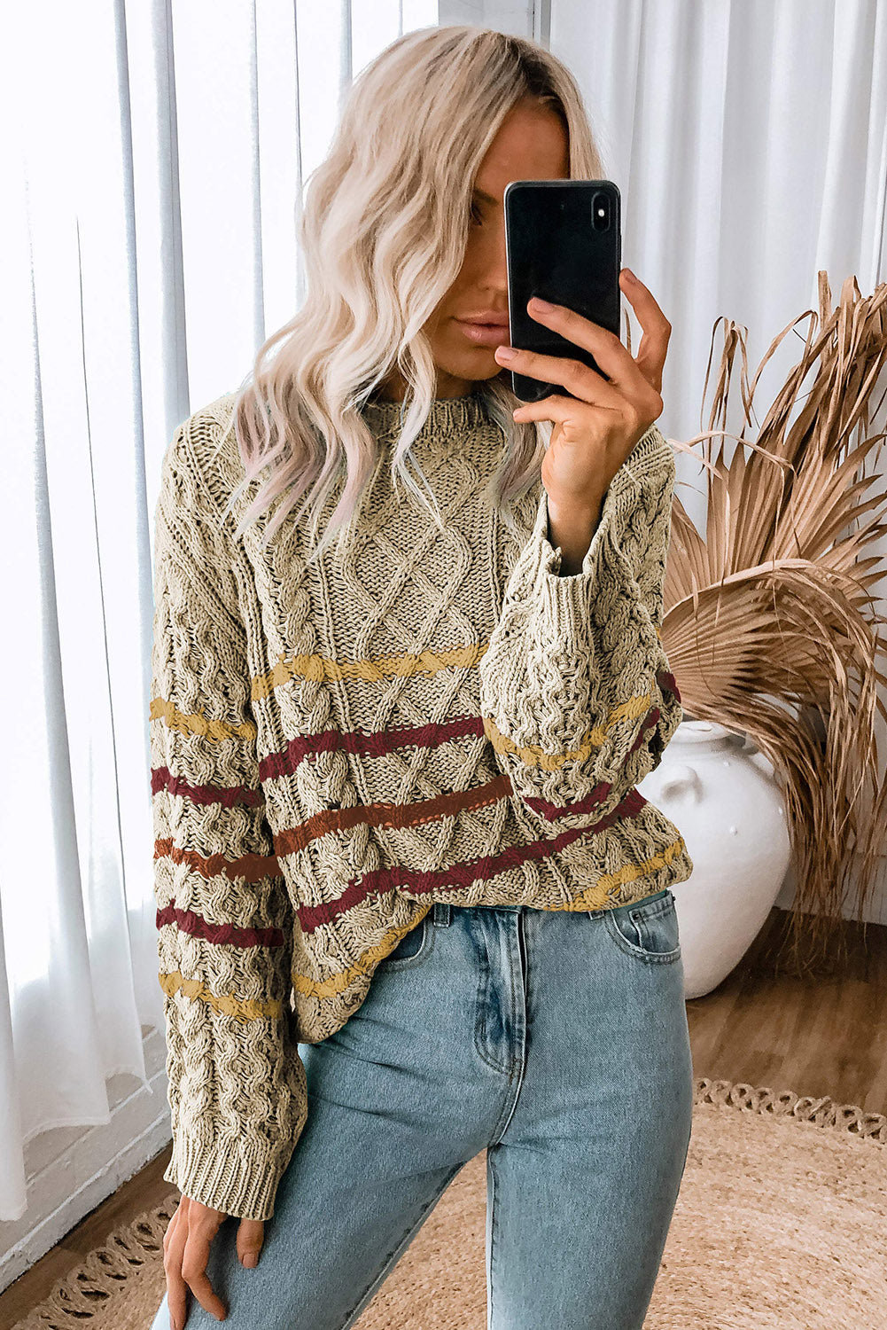 Pull au design réfléchi