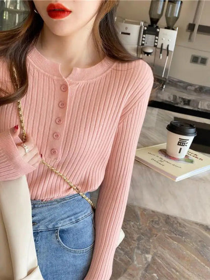 Pull au design réfléchi