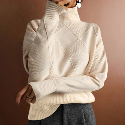 Pull au design réfléchi