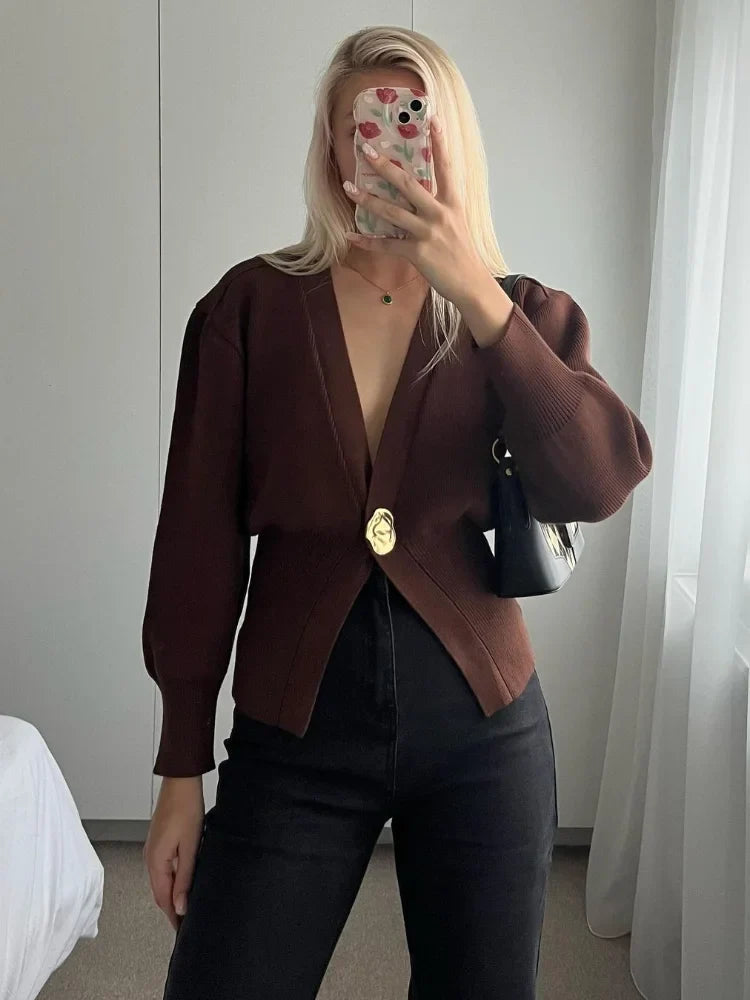 Pull au design réfléchi