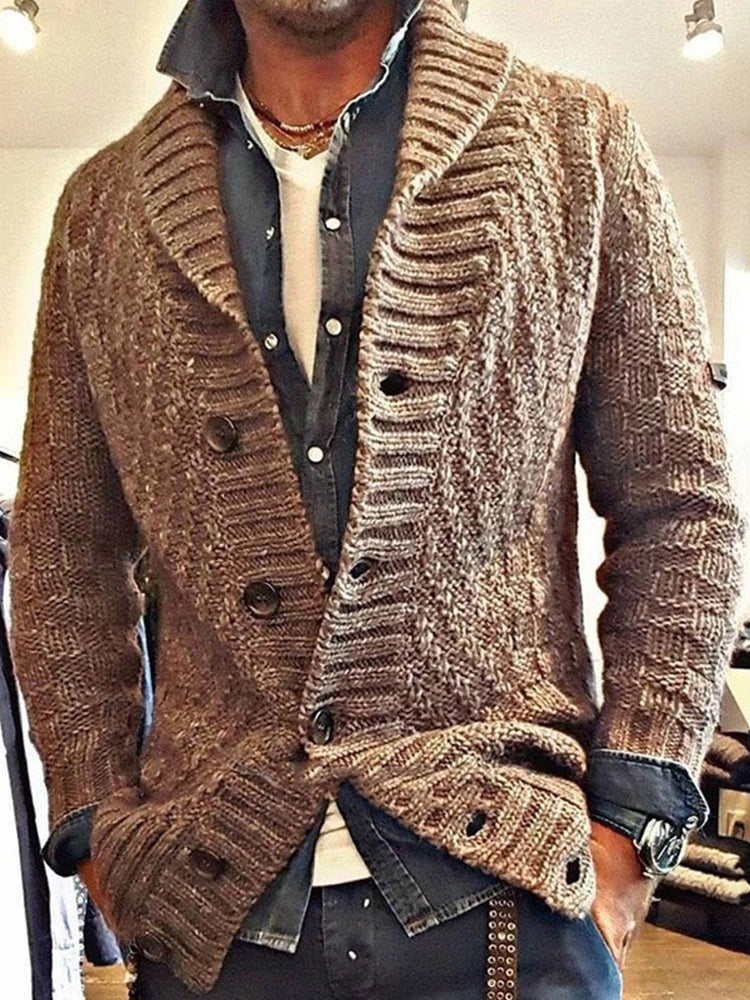 Cardigan au design classique