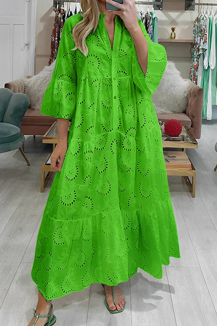 SL | Robe élégante avec œillets brodés