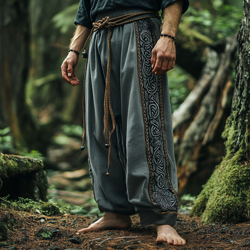 Pantalon au design réfléchi