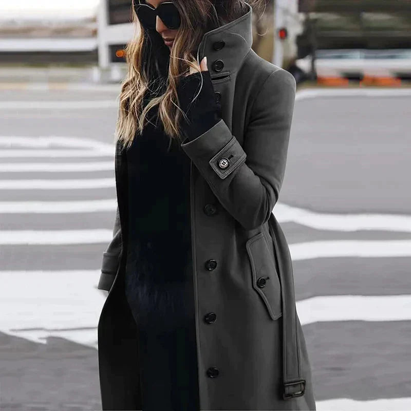 Manteau au design réfléchi