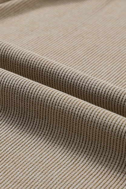 Pull au design réfléchi