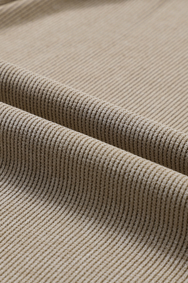 Pull au design réfléchi