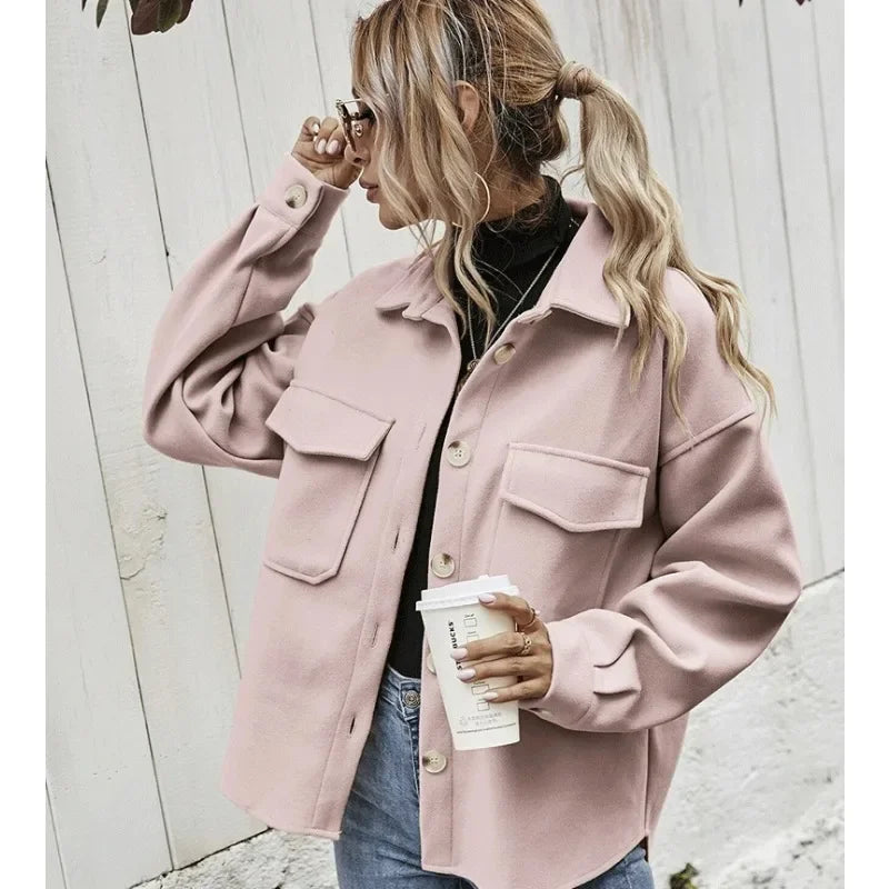 Manteau au design réfléchi