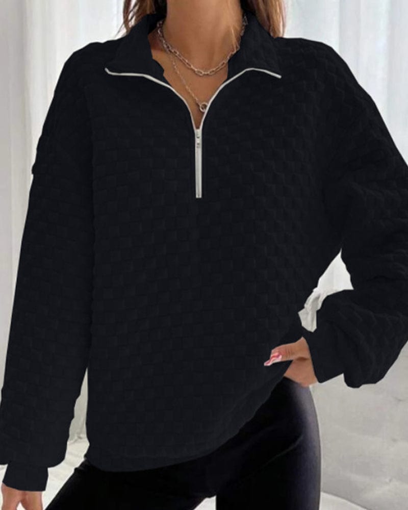 Pull au design réfléchi