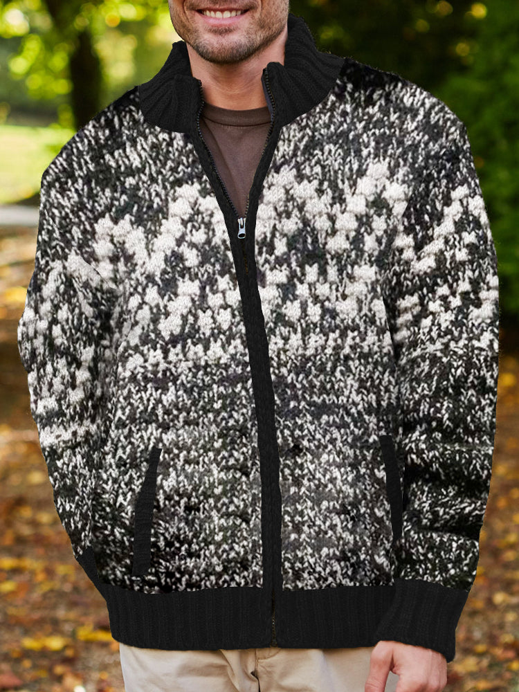 Pull au design réfléchi