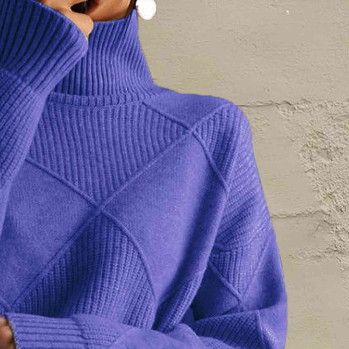 JO | Pull polyvalent et confortable