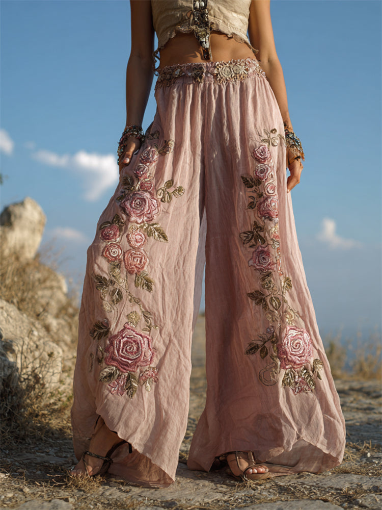 Pantalon au design réfléchi