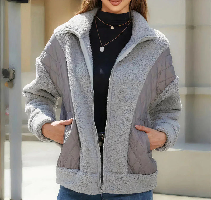 Veste au design réfléchi