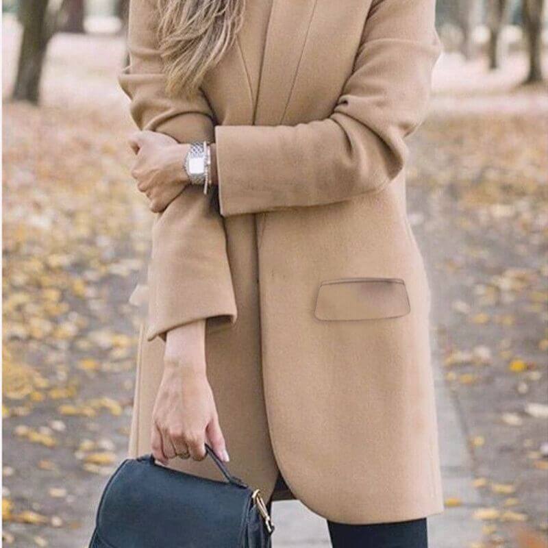 Veste au design réfléchi