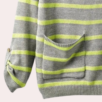 Pull au design réfléchi