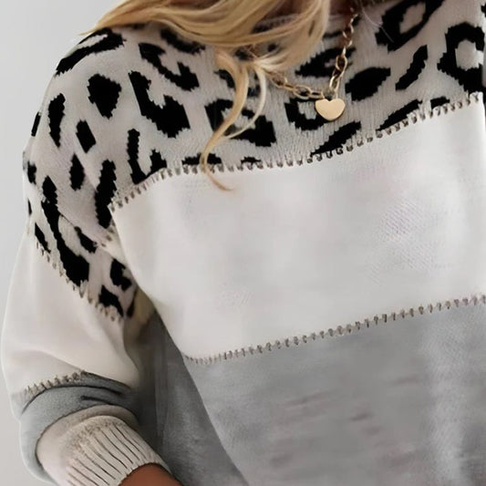 Pull au design réfléchi