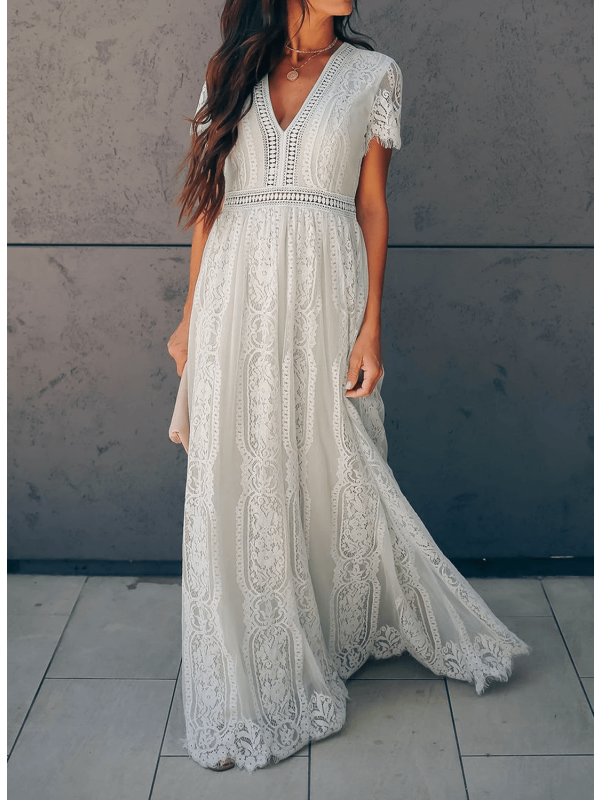 SL | Longue robe en dentelle à manches courtes et décolleté en V