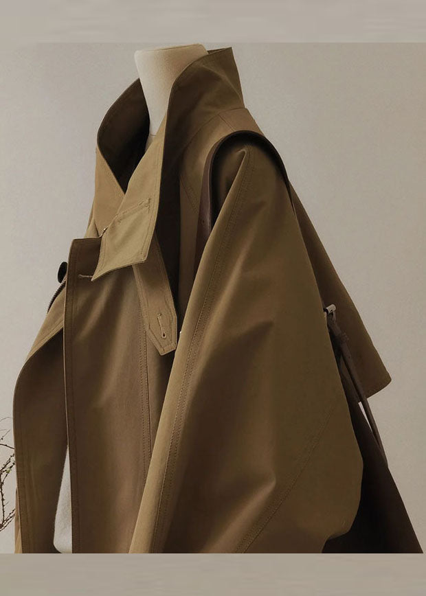 Trench-coat français kaki à col Claudine, fermeture éclair et patchwork, manches longues