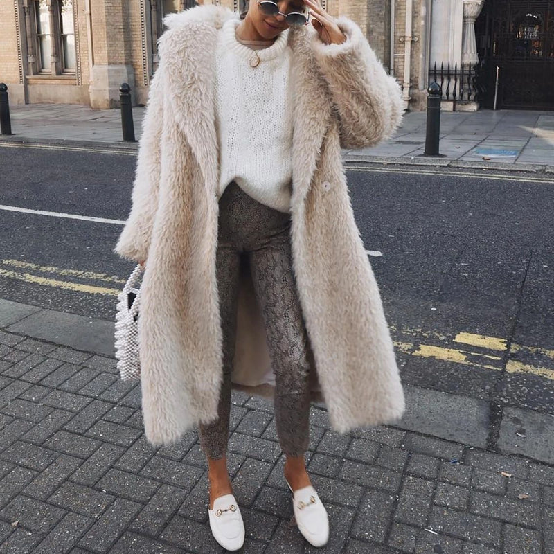 EP | Manteau long en fourrure