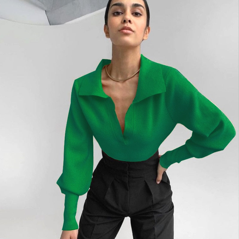 Pull au design réfléchi