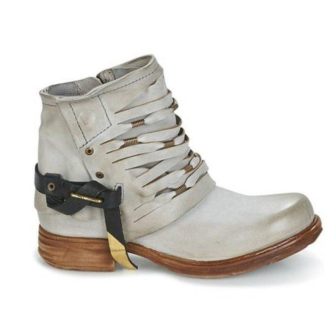 EP | Bottes d'été orthopédiques confortables et à la mode