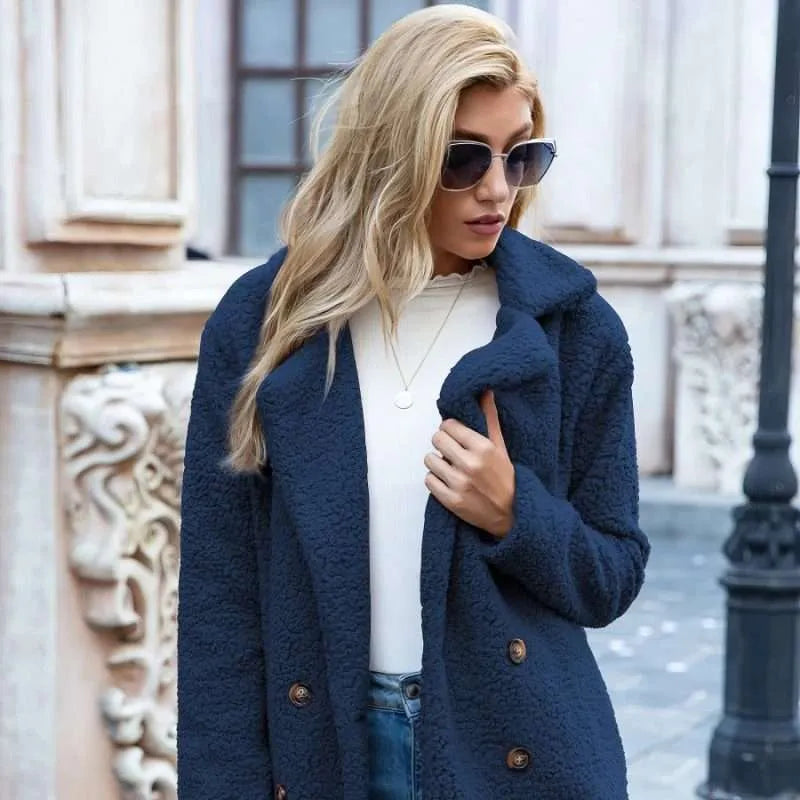 Veste au design réfléchi
