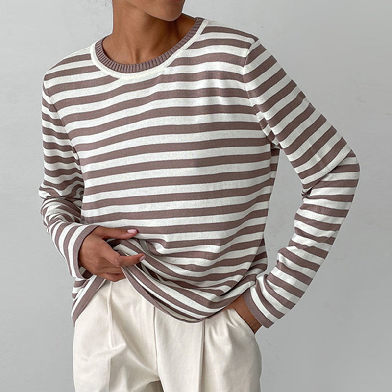 Pull au design réfléchi