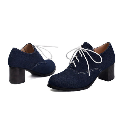 Chaussures Orthopédiques d'Inspiration Vintage