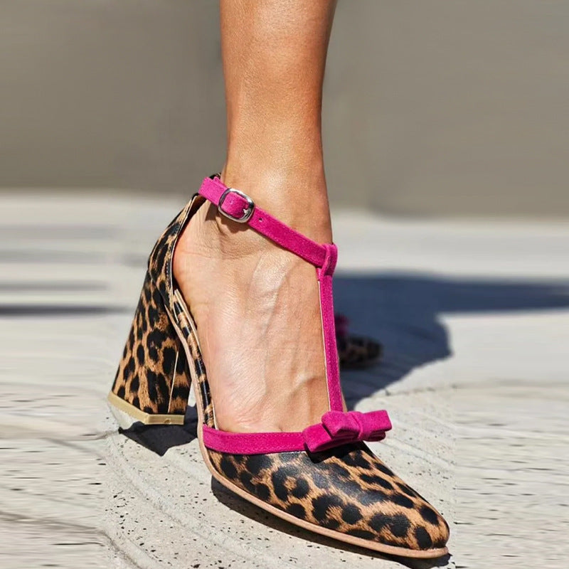 Chaussures Orthopédiques d'Inspiration Vintage