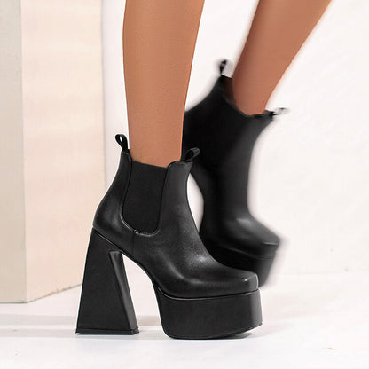Bottes Orthopédiques Classiques au Style Intemporel