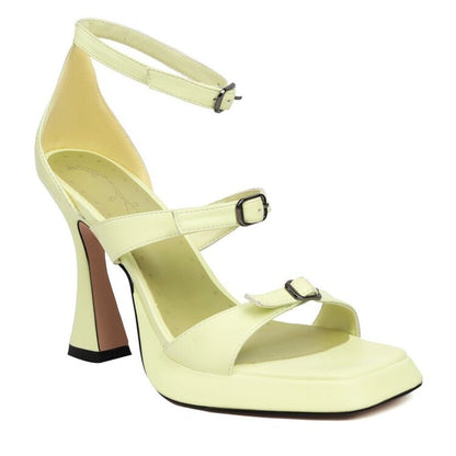 Sandales Orthopédiques Gracieuses au Look Moderne
